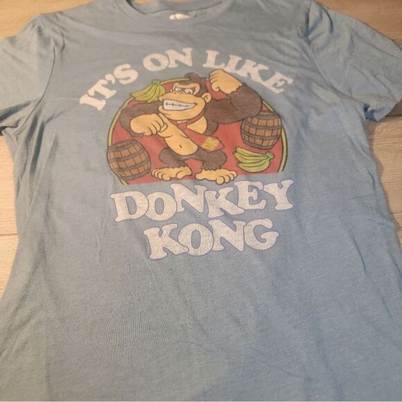 Old Navy It's On Like Donkey Kong Graphic Gaming Tee Men Blue Gamer Video Game - Picture 6 of 8